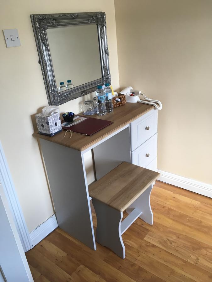 Shashas Apartment Gleanndobhar Glencolumbkille Bagian luar foto